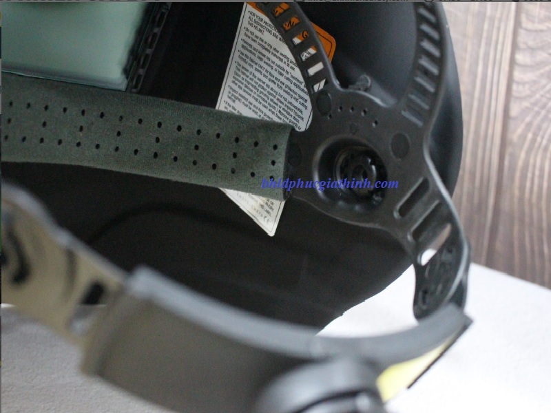 Mặt nạ hàn hồ quang điện cảm ứng tự động có màn chắn tự che Delta Plus BARRIER 2