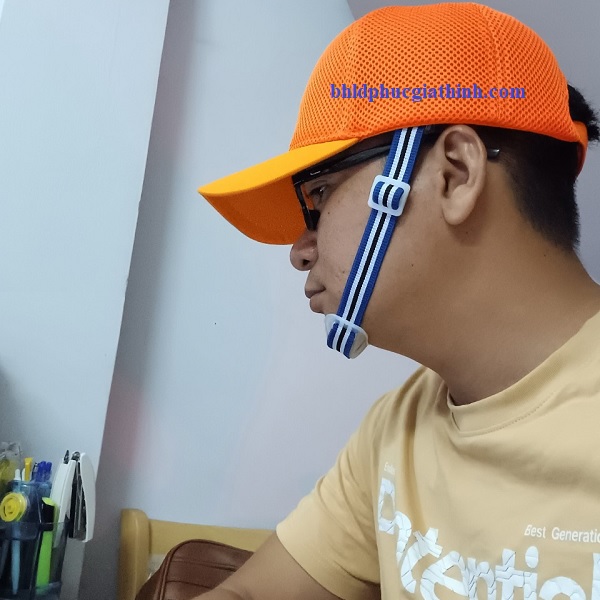 Mũ vải thoáng khí có lồng nón nhựa PE chống va đập, nhẹ và thời trang