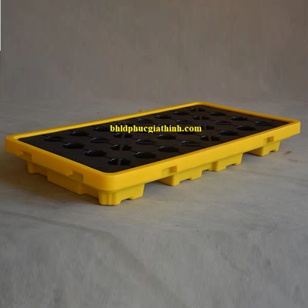Pallet nhựa chống tràn dầu và hoá chất 2 phuy kích thước 1300x680x150mm