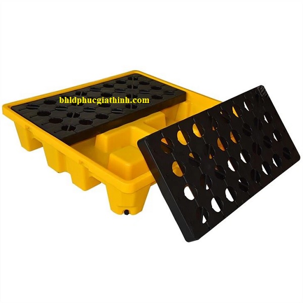 Pallet nhựa chống tràn dầu và hoá chất 4 phuy kích thước 1300x1300x300mm