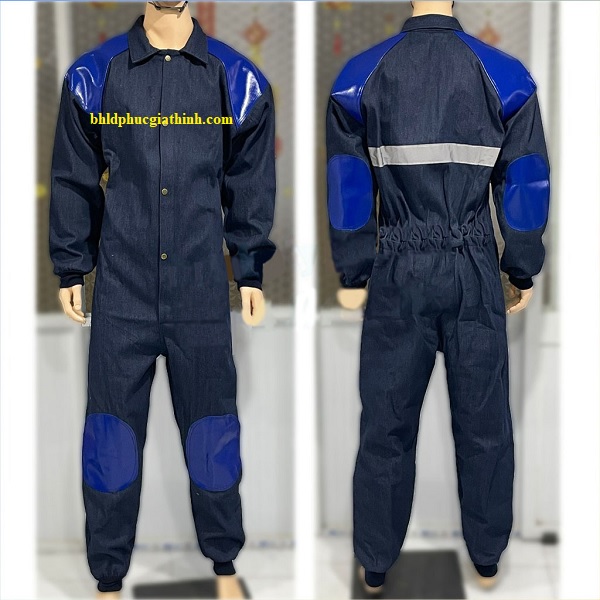 Quần áo bảo hộ chuyên dụng trong phun cát