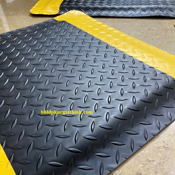 Thảm cao su lót sàn chống mỏi khử tĩnh điện chuyên dụng