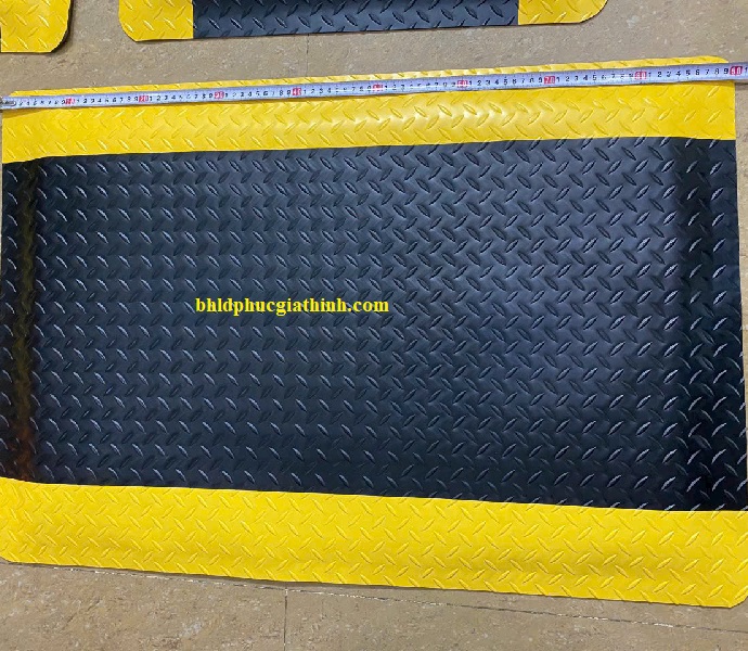 Thảm cao su lót sàn chống mỏi khử tĩnh điện chuyên dụng