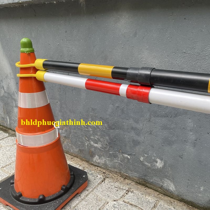 Thanh nối cọc tiêu giao thông GT-200-2 dài 2m có thể rút gọn