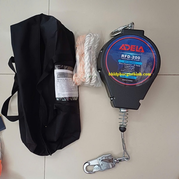 Thiết bị hãm tự động chống rơi dài 20m Adela RFD-200 dây cáp thép 5mm