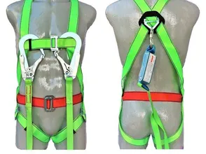 Tầm Quan Trọng Của Dây Đai An Toàn Khi Làm Việc Trên Cao