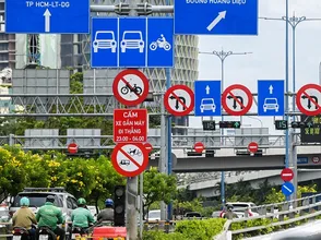 Chuyên Sản Xuất & Cung Cấp Biển Báo Giao Thông, Biển Báo Công Trình Uy Tín