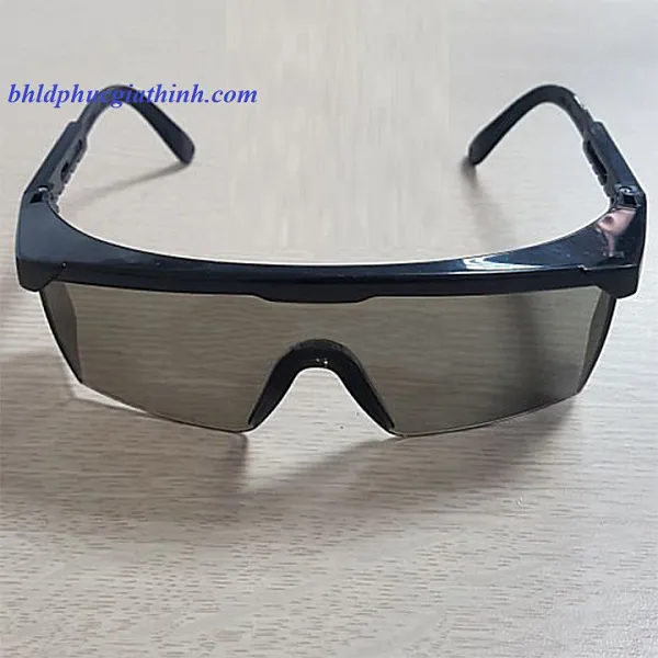KÍNH VUỐNG KING'S KY-152 ĐEN TRONG