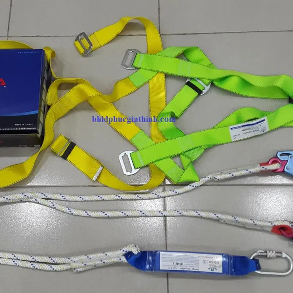 Dây an toàn toàn thân Adela H4501 kết hợp dây treo giảm sóc 2 móc nhôm EW71052