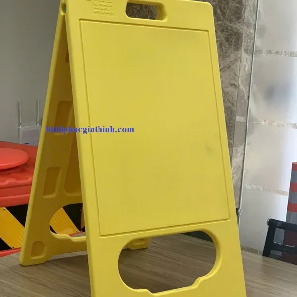 Bảng cảnh báo chữ A cỡ đại kích thước W520 x H970mm