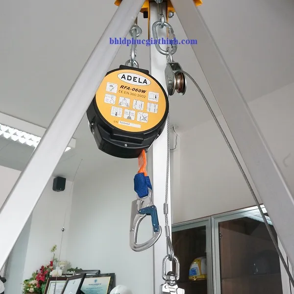 Bộ tời 3 chân ADELA RT025 chính hãng