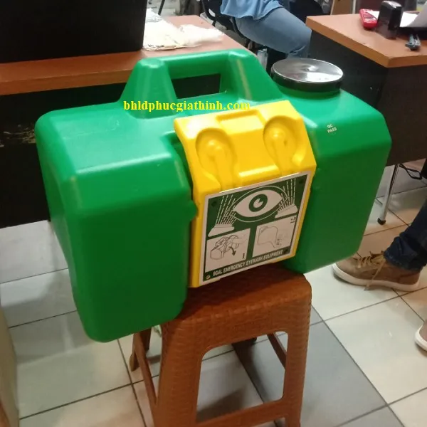 Bồn nước rửa mắt khẩn cấp di động HAWS 7501 dung tích 9 gallon (34.1 lít)