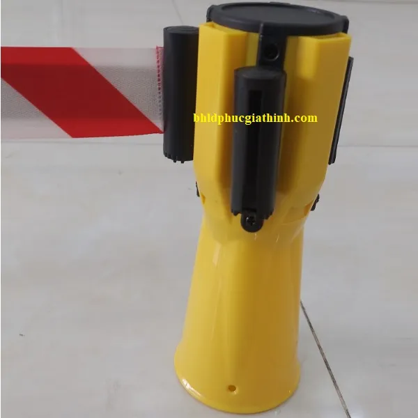 Đầu và dây nối cọc tiêu dài 3m