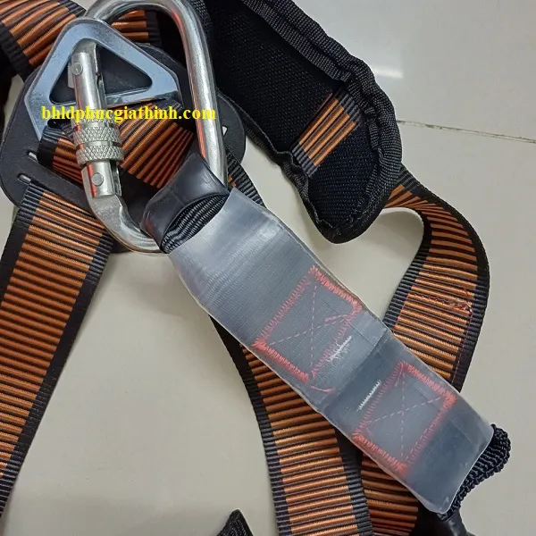 Dây an toàn bán thân kiểu Hàn Quốc giảm xóc 1 móc nhôm có đệm lưng