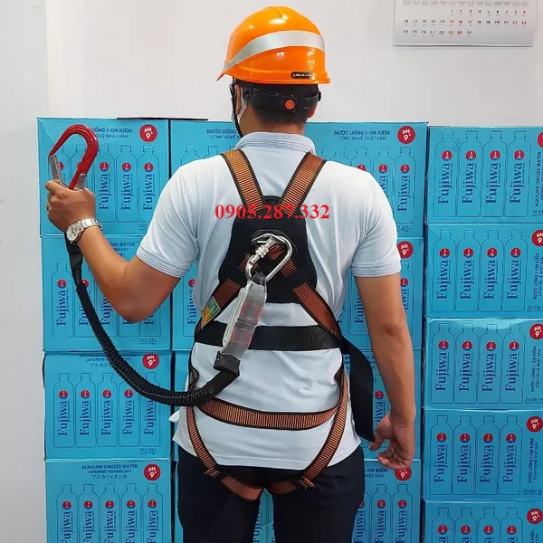 Dây an toàn toàn thân 1 móc nhôm có giảm sốc giá rẻ