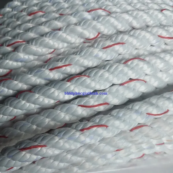 Dây thừng PP (Polypropylene): Đặc điểm ứng dụng và lợi ích