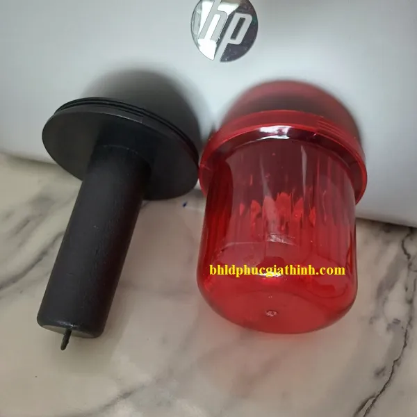 Đèn cảnh báo cầm tay dùng PIN