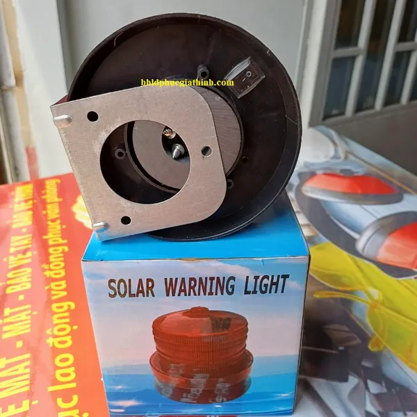 Đèn cảnh báo năng lượng mặt trời đế nam châm JD-010S