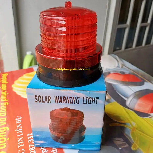Đèn cảnh báo năng lượng mặt trời đế nam châm JD-010S
