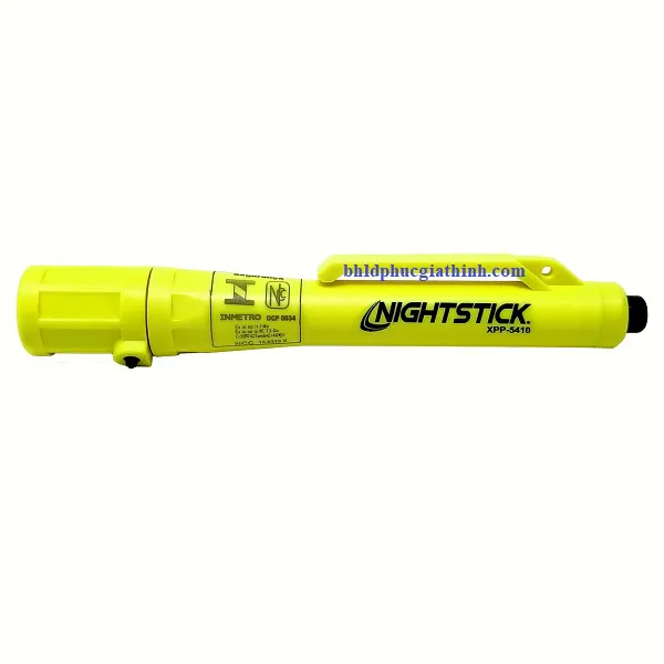 Đèn pin cầm tay chống cháy nỗ Nightstick XPP-5410G dùng 2 pin AAA