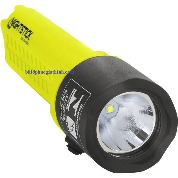 Đèn pin cầm tay chống cháy nỗ Nightstick XPP-5418GX dùng 3 pin AA