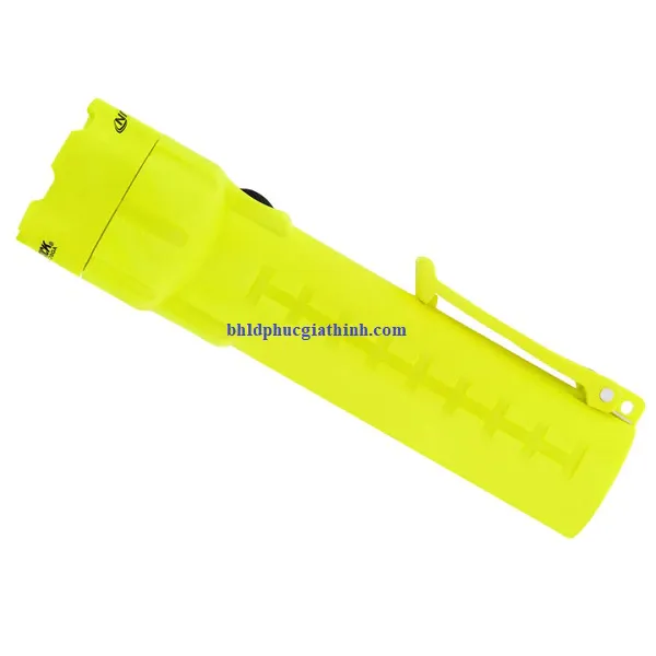 Đèn pin cầm tay chống cháy nỗ Nightstick XPP-5420GA độ sáng 140 lumen dùng 3 pin AA