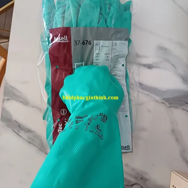 Găng tay chống hoá chất chống dầu Ansell 37-676 dùng được nhiều lần