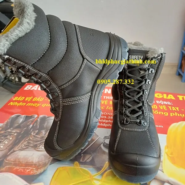Giày bảo hộ cao cổ dùng trong kho lạnh Jogger Nordic chịu được nhiệt độ âm 17 độ trong 30 phút