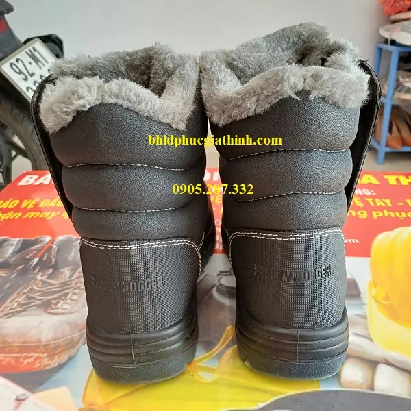 Giày bảo hộ cao cổ dùng trong kho lạnh Jogger Nordic chịu được nhiệt độ âm 17 độ trong 30 phút