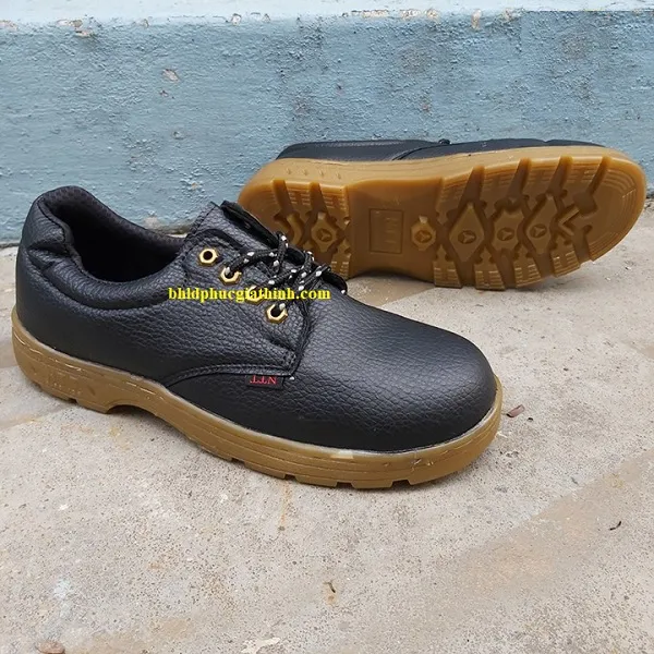Giày bảo hộ đế kép mũi thép đế thép NTT P07 giá rẻ