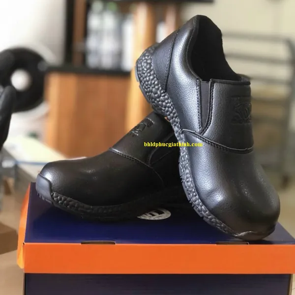 Giày bảo hộ chống tĩnh điện không buộc dây Takumi Ninja S.O Nhật Bản
