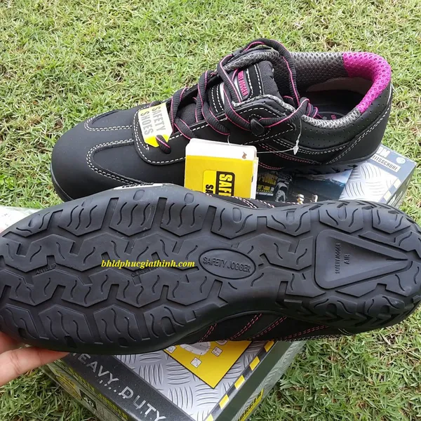 Giày bảo hộ nữ Jogger Ceres S3