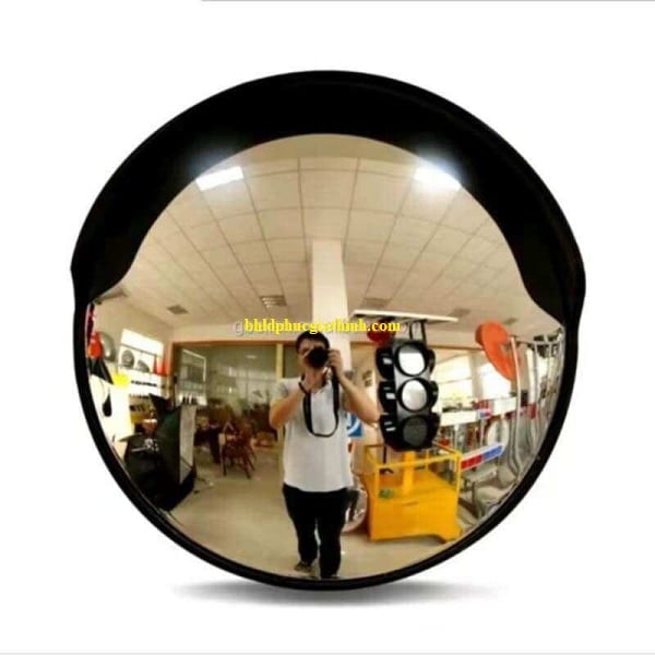 Gương cầu lồi giao thông bằng nhựa D60cm có mái che màu đen