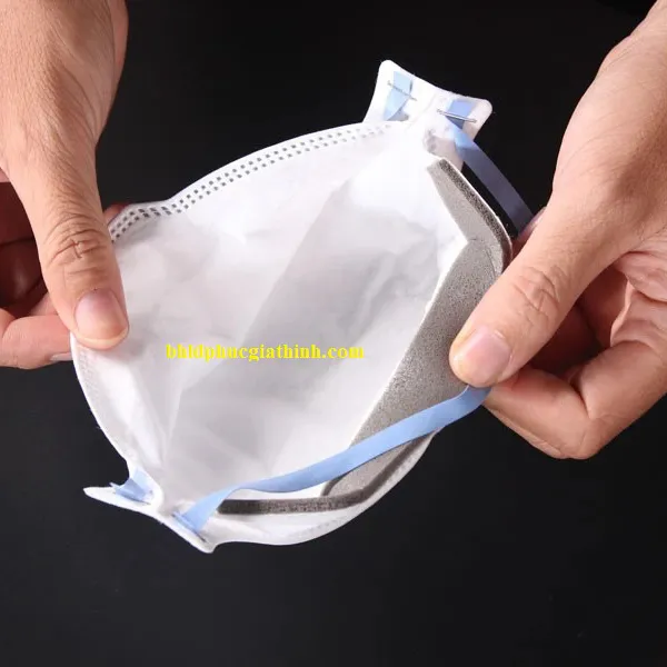 Khẩu trang cao cấp bảo hộ hô hấp 3M™ 9320+ tiêu chuẩn FFP2 dây đeo qua đầu