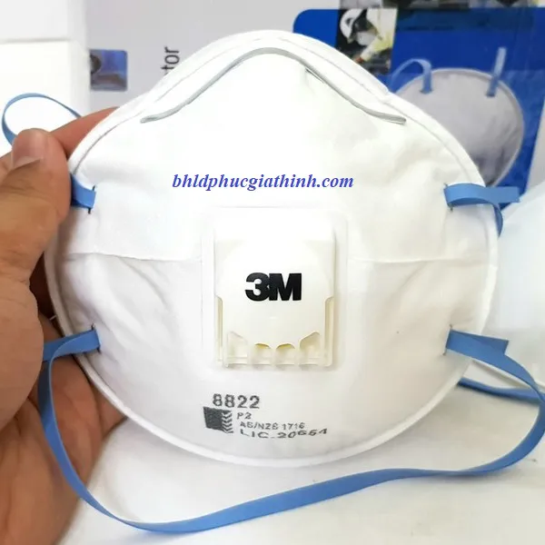 Khẩu trang lọc bụi kháng khuẩn có van thở 3M 8822 tiêu chuẩn FFP2