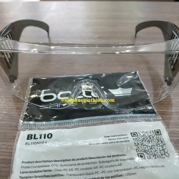 Kính bảo hộ chống hoá chất Bollé BL110 Pháp dùng chung được với kính cận