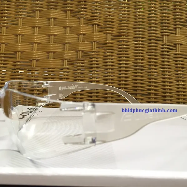 Kính bảo hộ chống hoá chất Bolle BL30 PSSBL30-014 chính hãng Pháp