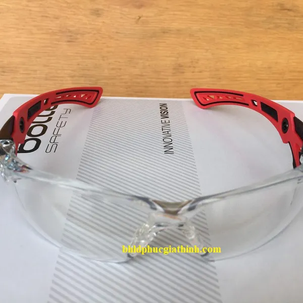 Kính bảo hộ chống hoá chất Rush Clear thương hiệu Bolle Pháp