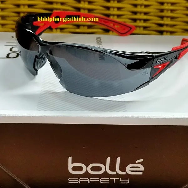 Kính bảo hộ chống hoá chất Rush Smoke thương hiệu Bolle Pháp