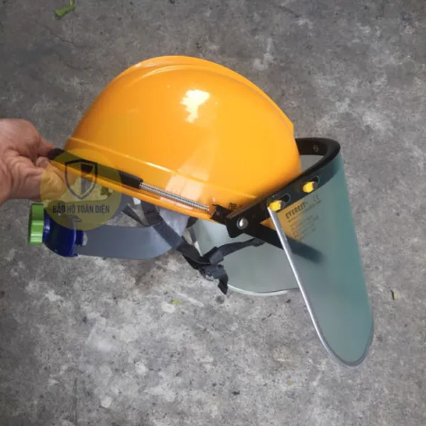 KÍNH GẮN NÓN EV-815 KẾT HỢP GỌNG LÒ XO EV-4A