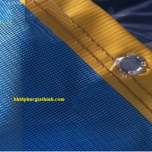 Lưới PVC chắn lan can công trình, chắn cửa thang máy cắt theo kích thước yêu cầu