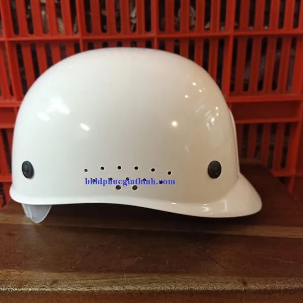 Nón bảo hộ chất liệu nhựa PE có lỗ thoáng khí Blue Eagle Bump Cap BP65 Đài Loan