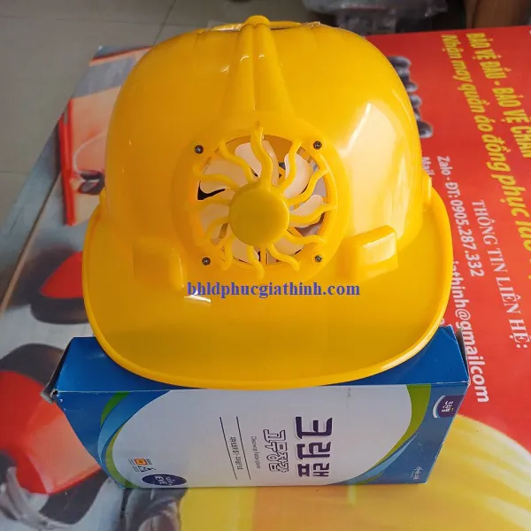 Nón bảo hộ cao cấp gắn quạt dùng Pin năng lượng mặt trời