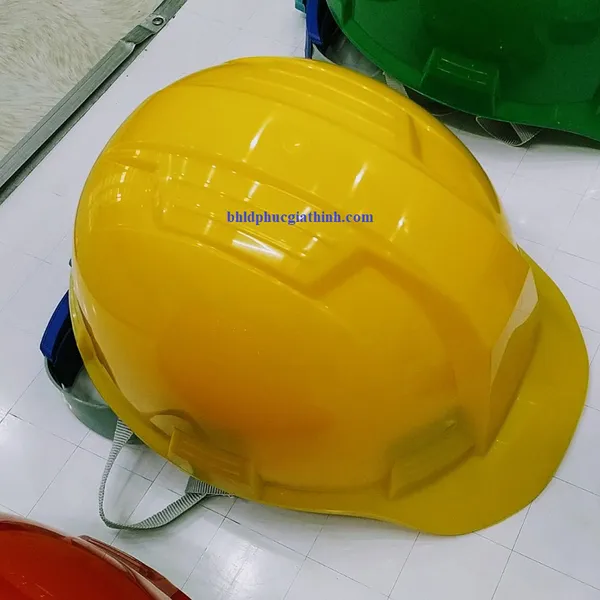 Nón bảo hộ mặt vuông kiểu Sseda sản xuất tại Việt Nam