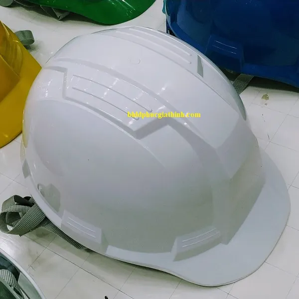 Nón bảo hộ mặt vuông kiểu Sseda sản xuất tại Việt Nam