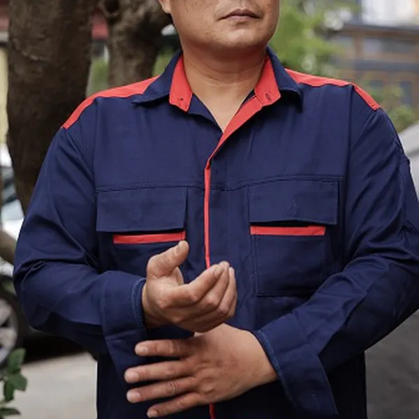 Quần áo bảo hộ màu xanh đen phối đỏ vải kaki chéo 2-1 poly cao cấp