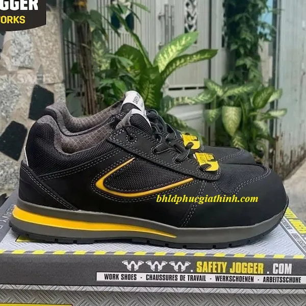 GIÀY BẢO HỘ CHỊU NHIỆT 300 ĐỘ JOGGER TURBO S3 HRO