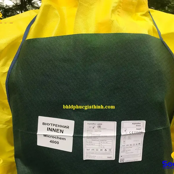 Tạp dề chống hoá chất nhiều lớp cao cấp Ansell Alphatec 4000 Model 212 chống được hơn 200 loại hoá chất
