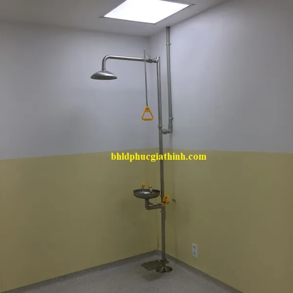 Thiết bị rửa mắt và tắm khẩn cấp Runwangda WJH0358A-1 chất liệu Inox 304 chống rỉ sét