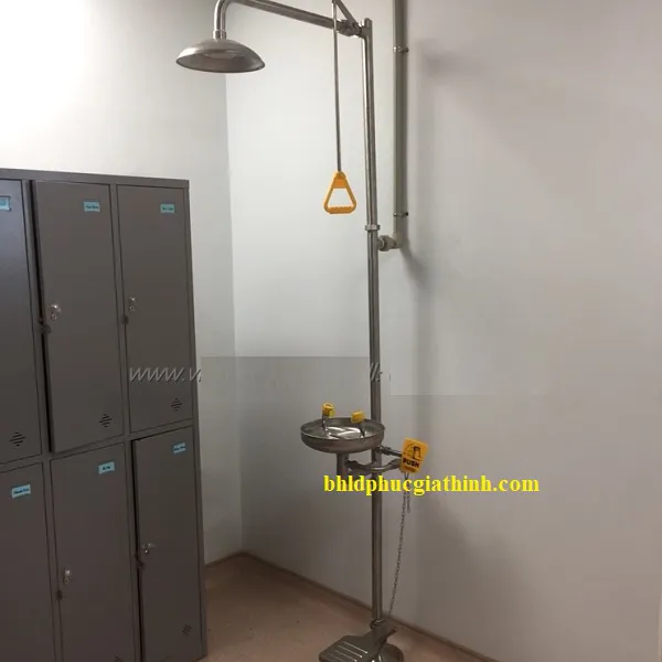 Thiết bị rửa mắt và tắm khẩn cấp Runwangda WJH0358A-1 chất liệu Inox 304 chống rỉ sét